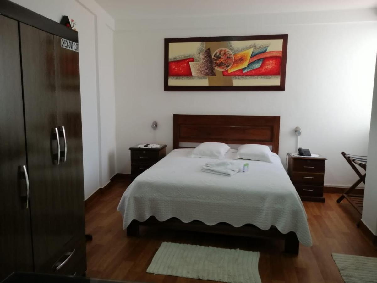 Buen Retiro Apart Hotel Santa Cruz de La Sierra Luaran gambar