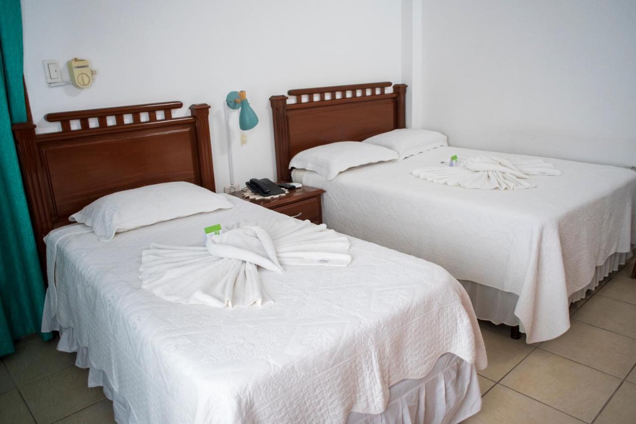 Buen Retiro Apart Hotel Santa Cruz de La Sierra Luaran gambar